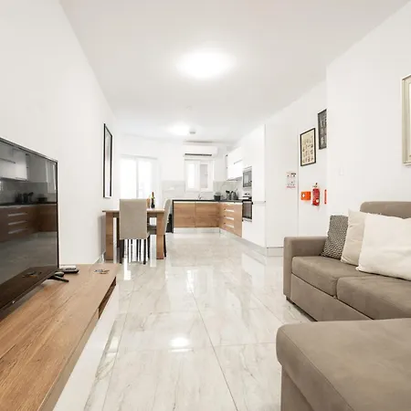 Brand New 2 Bed 2 Bath In By The Sea Sliema