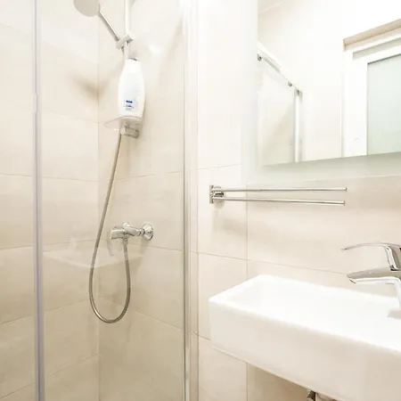 شقة Brand New 2 Bed 2 Bath In By The Sea *