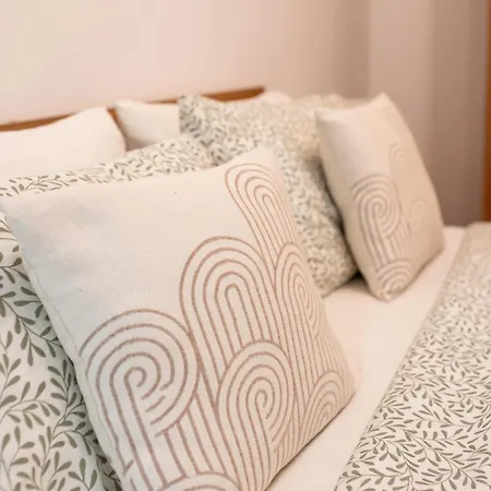 Brand New 2 Bed 2 Bath In By The Sea شقة