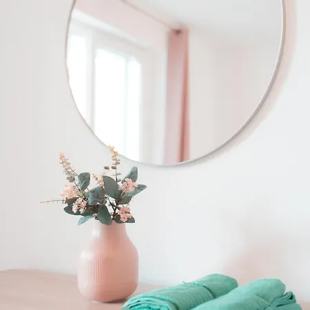 Brand New 2 Bed 2 Bath In By The Sea *