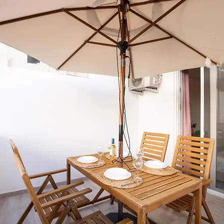 Brand New 2 Bed 2 Bath In By The Sea شقة