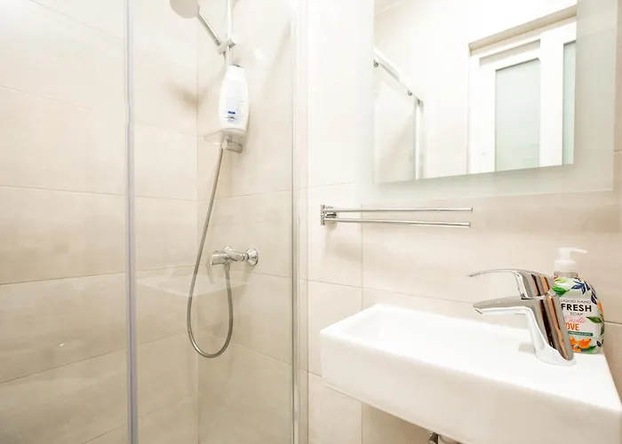 アパート Brand New 2 Bed 2 Bath In By The Sea *